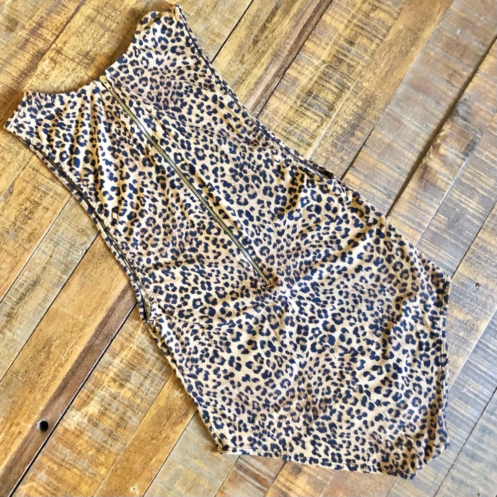 Leopard Print Bodysuit - Picture 6 of 6
